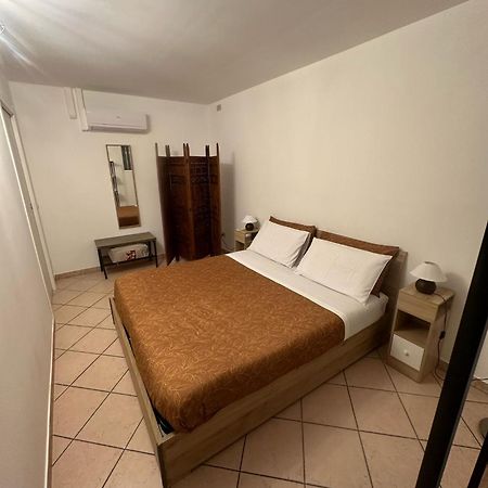 Sikulino Casa Vacanze ปาแลร์โม ภายนอก รูปภาพ